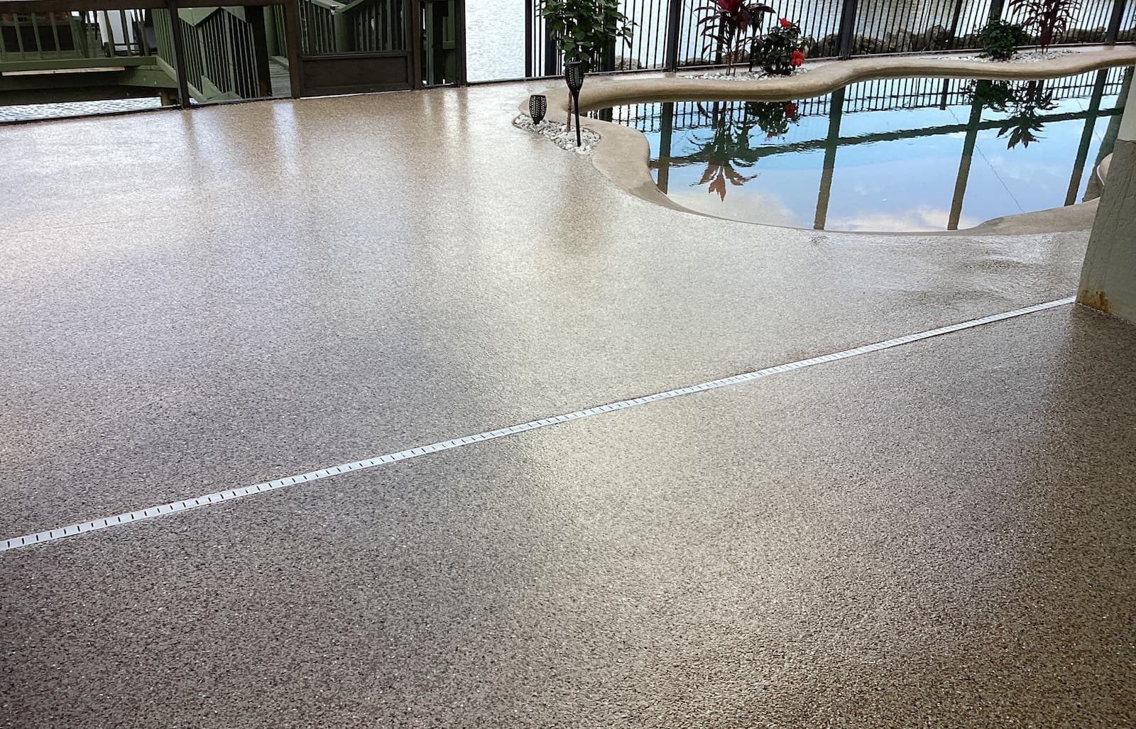 pool deck coated with polyurea