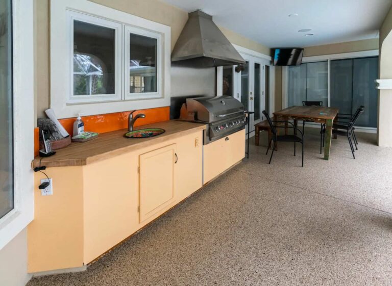 Polyurea Coatings: 7 Transformative Advantages for Your Concrete Floor