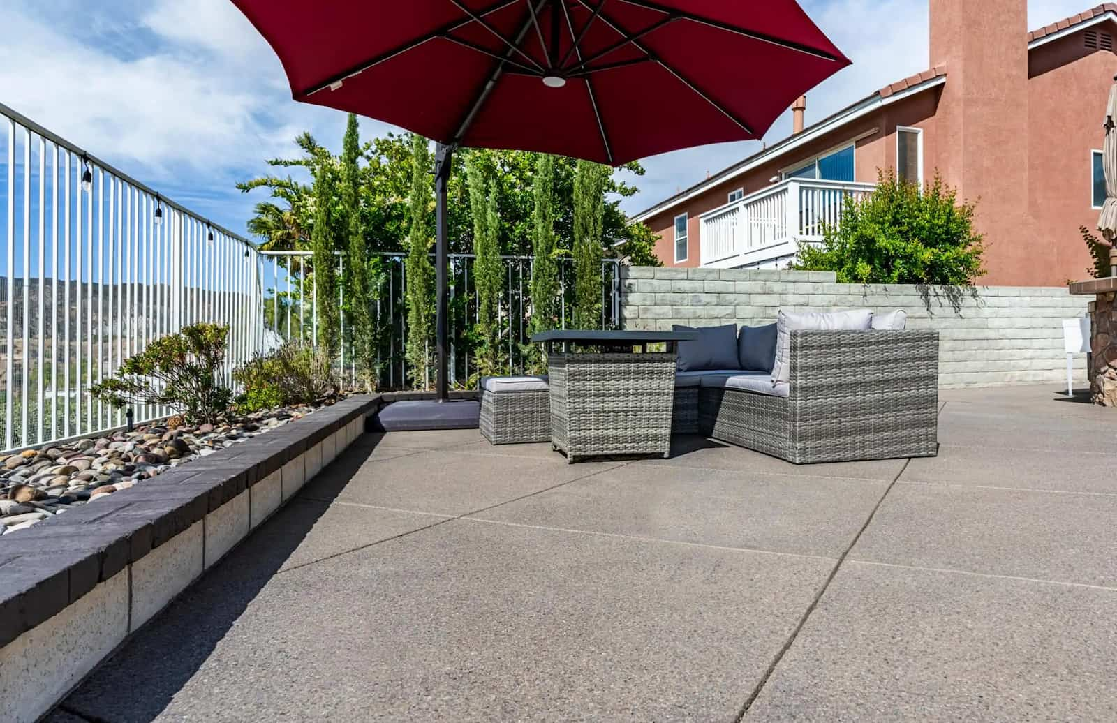 patio Polyurea Coatings: 7 Transformative Advantages for Your Concrete Floor