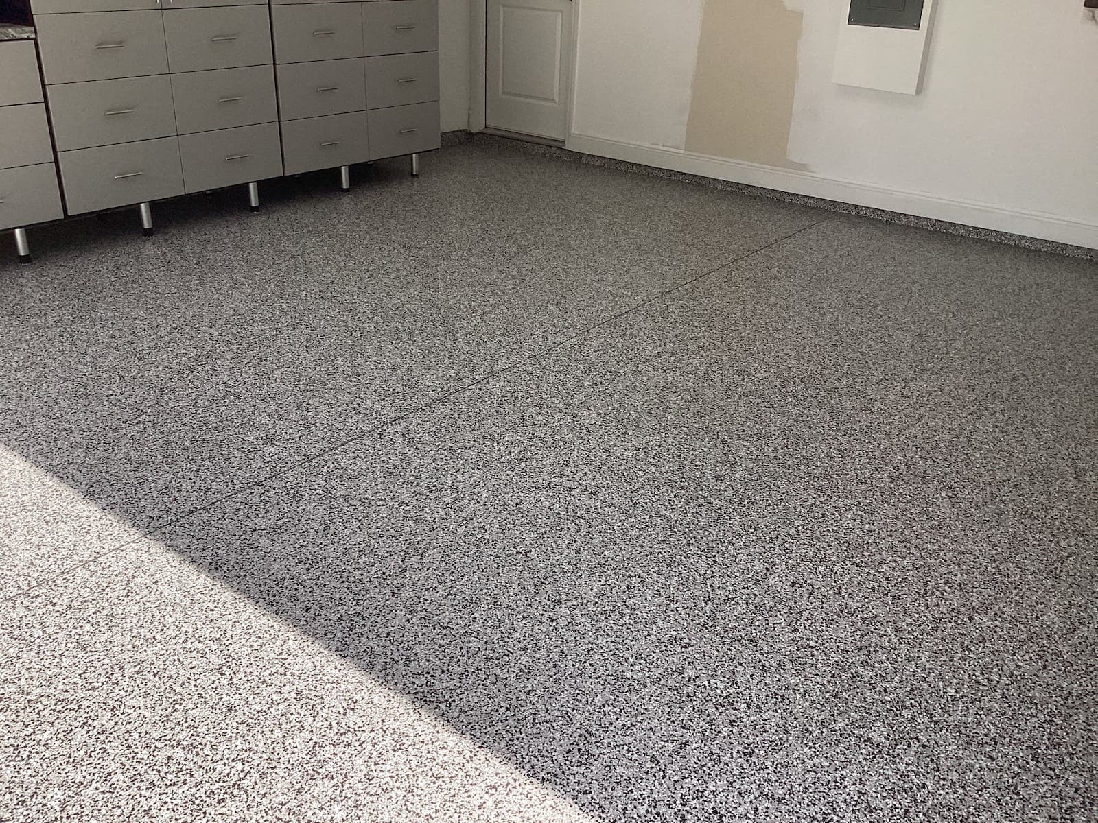 coated garage floor with polyurea